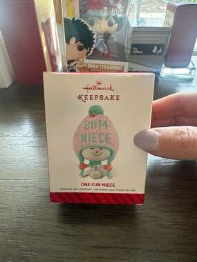 Hallmark Keepsake 2014 One Fun Niece Snowman Christmas Ornament